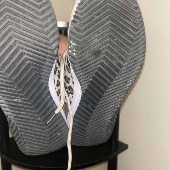 Marley Lilly sneakers in a size 10 in women. - Picture 3 of 7